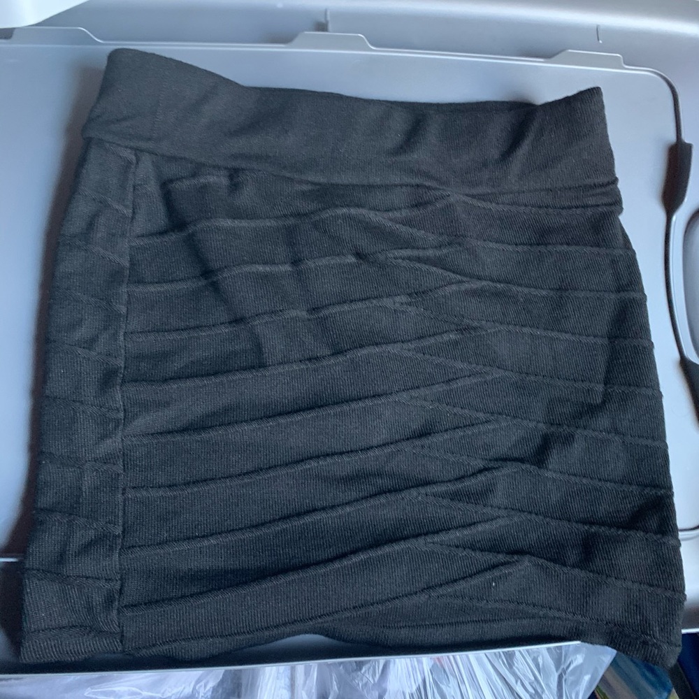 Black skirt
